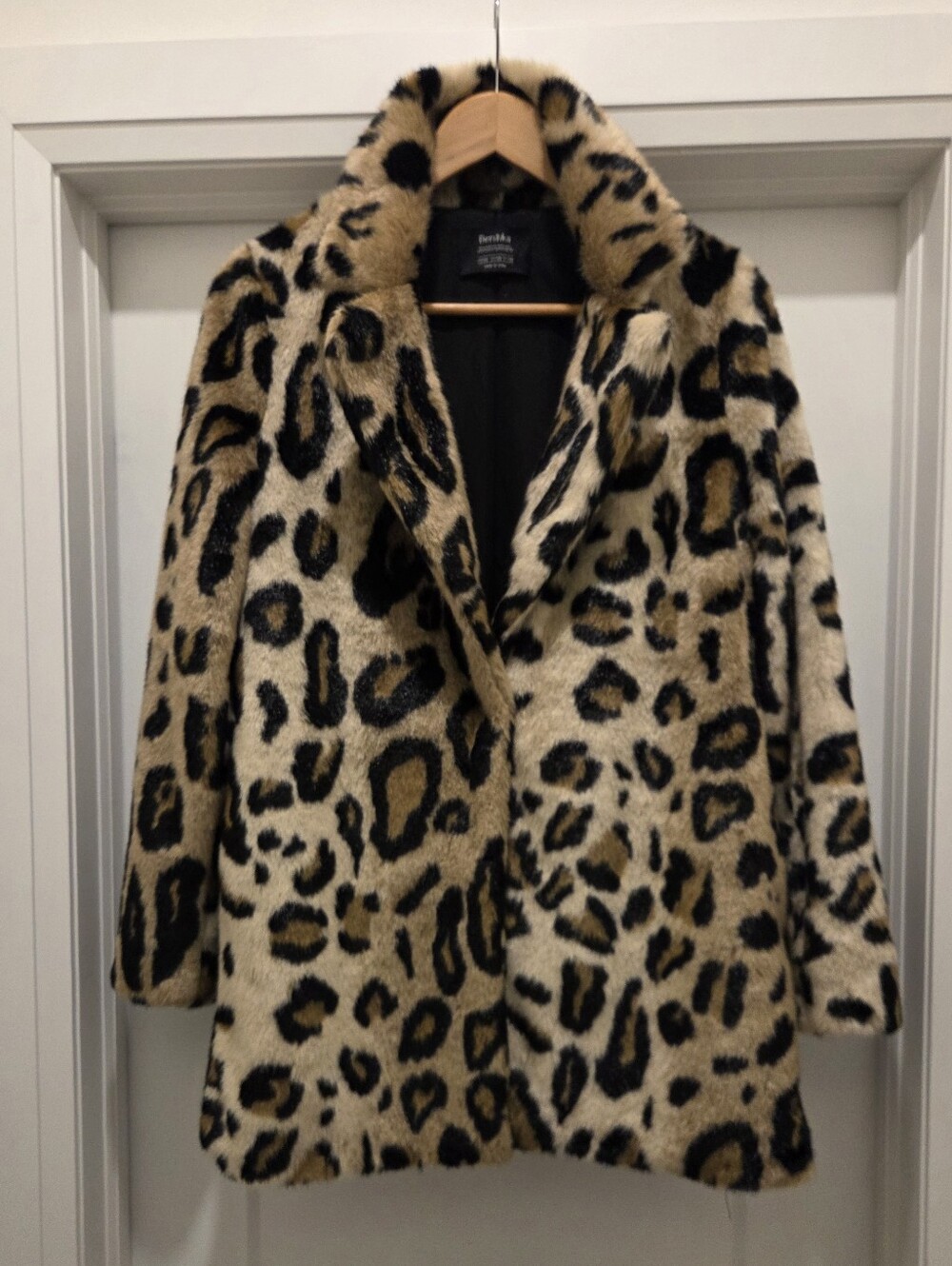 Bershka Leopard Print Teddy Coat in Beige, Black, Brown